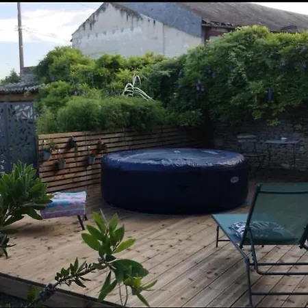 La Ferme Du Grand Bois Homestay Mouterre-Silly