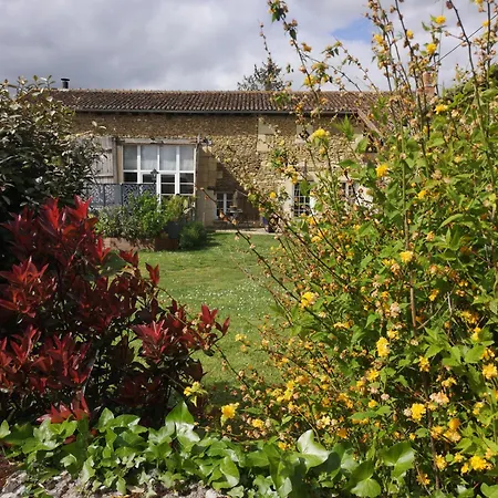 Homestay La Ferme Du Grand Bois *