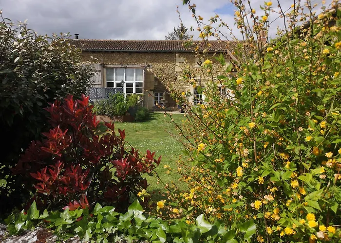 Homestay La Ferme Du Grand Bois *